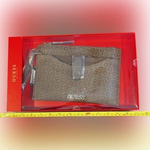 Guess Caspian Cocoa Wristlet/Wallet, New in Box